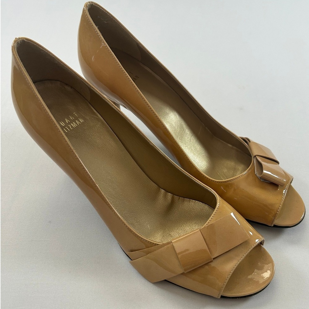Stuart Weitzman Pumps Womens 8 Nude Patent Leather Peep Toe Bow Detail Heels